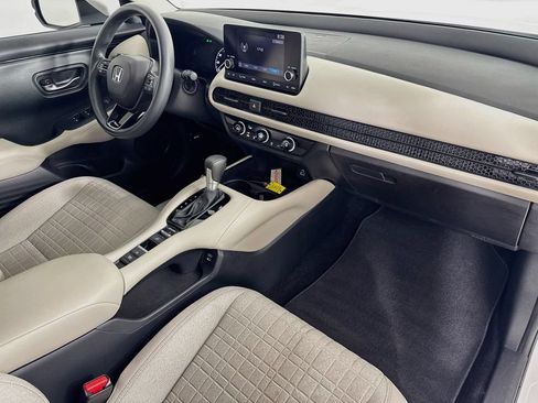 Used 2024 Honda HR-V LX image 34