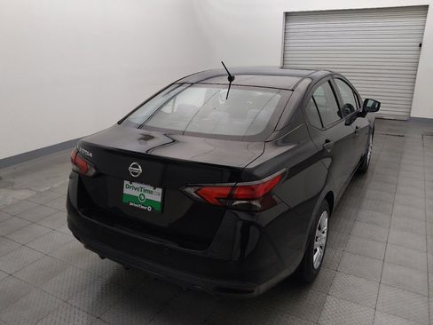 Used 2020 Nissan Versa S FWD image 7