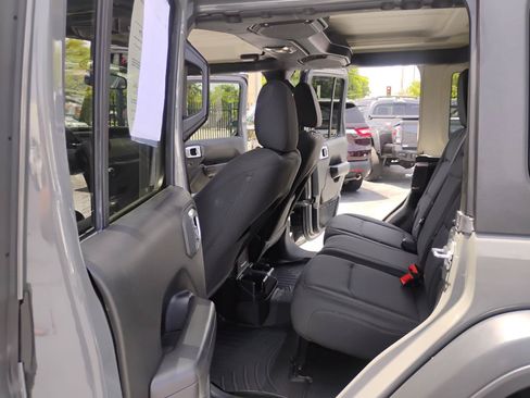 Used 2020 Jeep Wrangler Unlimited Sport S AWD/4WD image 36