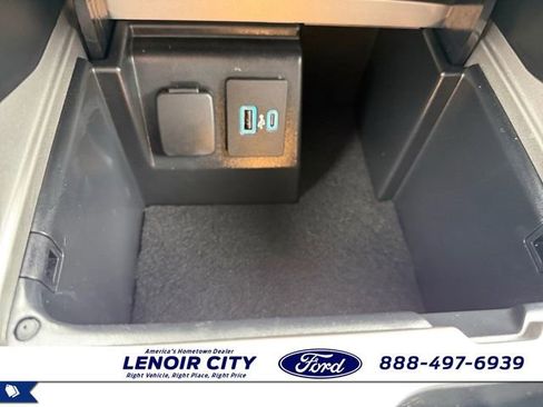 Used 2023 Ford Explorer XLT w/ Equipment Group 202A AWD/4WD image 27