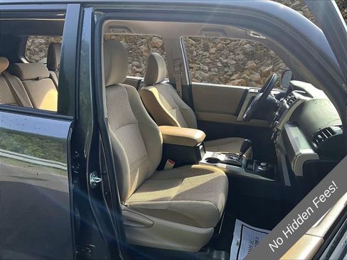 Used 2022 Toyota 4Runner SR5 AWD/4WD image 7