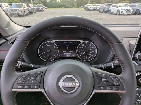 New 2025 Nissan Sentra SR w/ SR Premium Package image 36