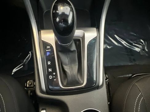 Used 2013 Hyundai Elantra GT FWD image 29