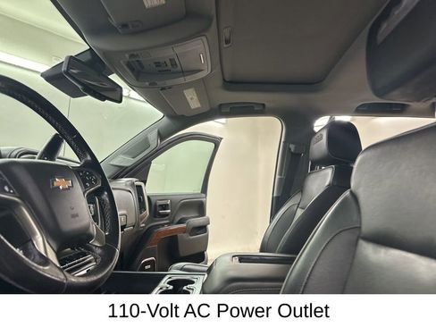 Used 2018 Chevrolet Silverado 1500 High Country image 32