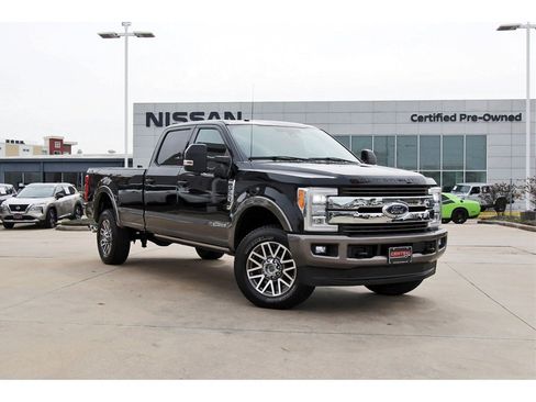 Used 2018 Ford F350 King Ranch w/ King Ranch Ultimate Package image 1