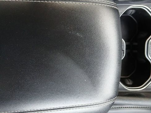 Used 2024 Jeep Grand Cherokee L Limited w/ Luxury Tech Group II image 26