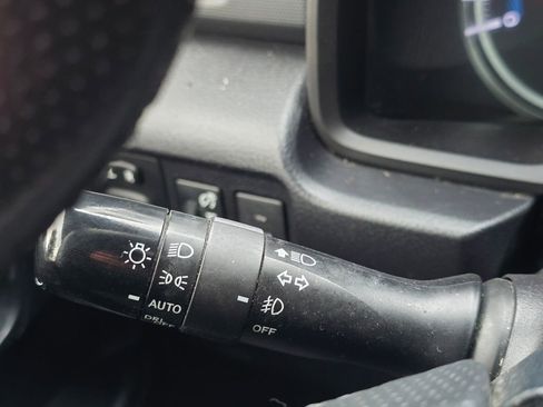 Used 2015 Toyota 4Runner Limited image 32