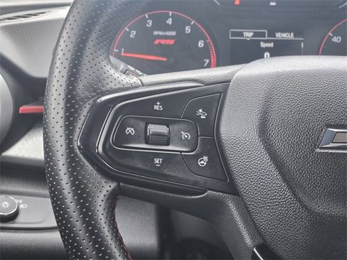 Certified 2024 Chevrolet Trax RS w/ Sunroof Package image 28