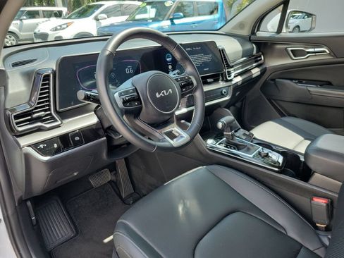 Certified 2024 Kia Sportage EX FWD image 16
