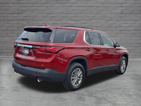 Used 2023 Chevrolet Traverse LT FWD image 12