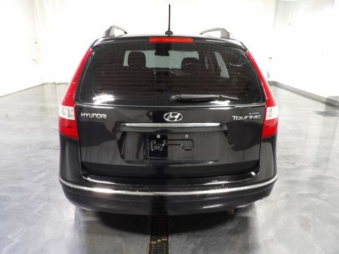 Used 2010 Hyundai Elantra SE FWD image 5