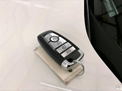 Used 2023 Ford Edge ST-Line AWD/4WD image 9