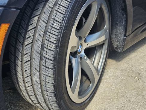 Used 2008 BMW 650i Convertible RWD image 9