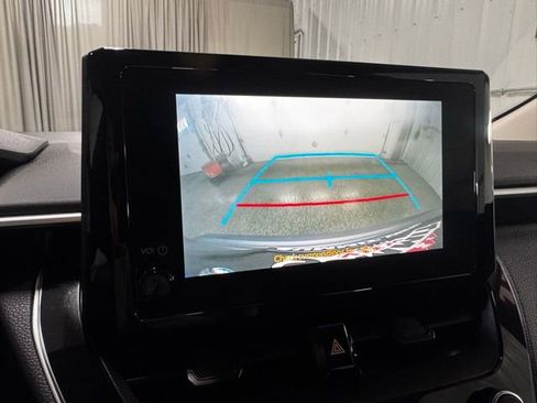 Used 2023 Toyota Corolla LE image 16