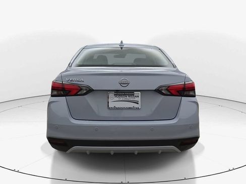 Used 2025 Nissan Versa SV w/ Trunk Package FWD image 7