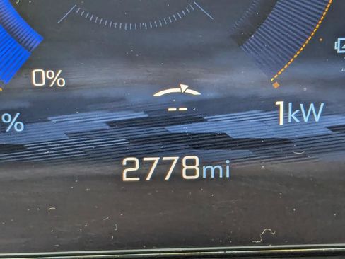Used 2025 Chevrolet Blazer EV RS AWD/4WD image 20