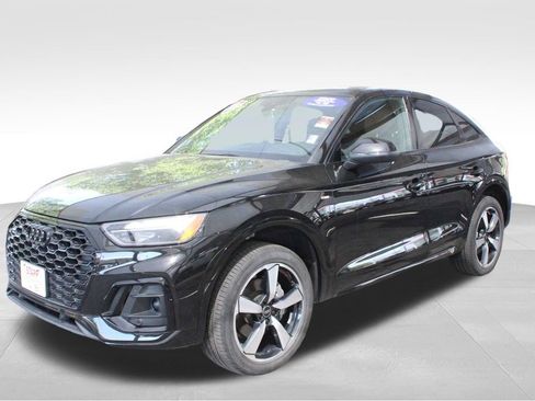 Used 2023 Audi Q5 2.0T Premium Plus w/ Premium Plus Package AWD/4WD image 10