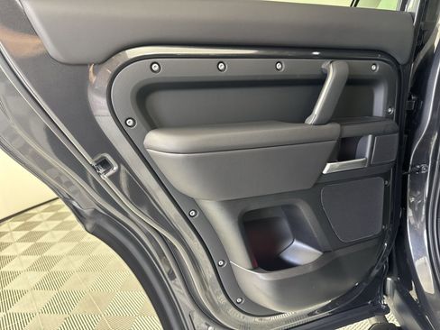 New 2025 Land Rover Defender 130 S image 27