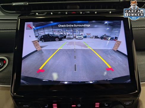 Used 2025 Jeep Grand Cherokee Limited AWD/4WD image 14