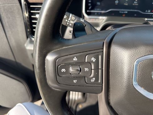 Used 2024 GMC Sierra 1500 AT4 w/ Technology Package AWD/4WD image 16