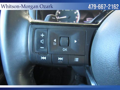 Used 2022 Nissan Pathfinder SV FWD image 39