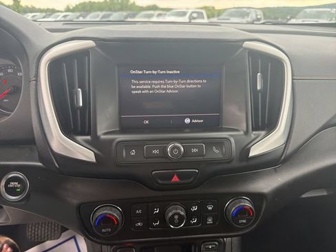 Used 2020 GMC Terrain SLE w/ Driver Convenience Package AWD/4WD image 14