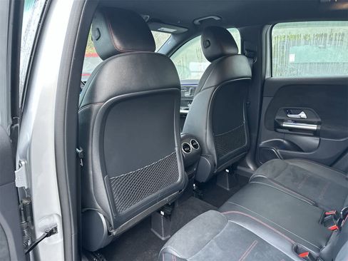 Used 2022 Mercedes-Benz GLA 35 AMG 4MATIC image 11