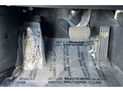 Used 2020 MAZDA MAZDA3 Hatchback w/ Preferred Package image 40