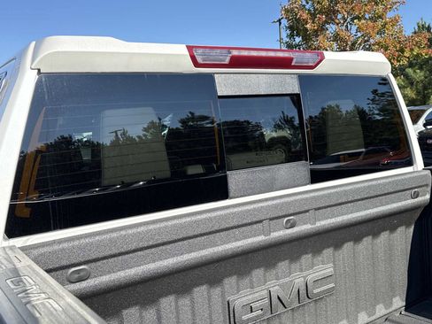 Used 2024 GMC Sierra 1500 SLT w/ SLT Premium Plus Package image 28