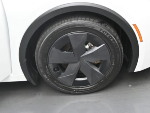 Certified 2024 Toyota Prius Prime FWD image 33