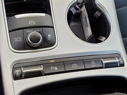 Used 2023 Kia Stinger GT2 image 19