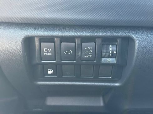 Used 2025 Subaru Forester Touring w/ Touring Package AWD/4WD image 12