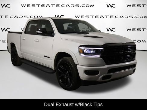 Used 2022 RAM 1500 Laramie AWD/4WD image 45