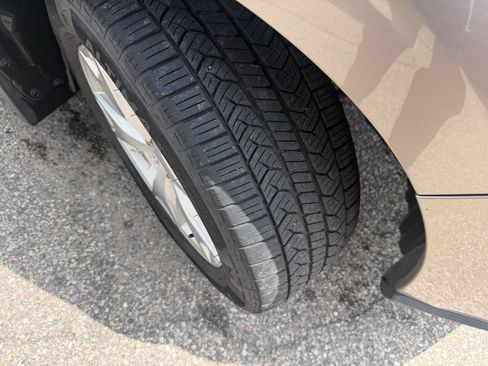Used 2014 Subaru Forester 2.5i Touring AWD/4WD image 8