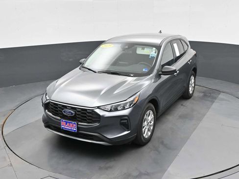 Used 2025 Ford Escape Active image 23