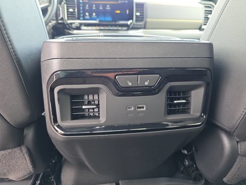 New 2026 Chevrolet Silverado 2500 ZR2 w/ LPO, Dark Essentials Package AWD/4WD image 13
