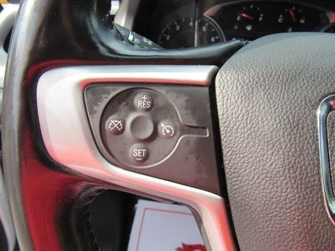 Used 2019 GMC Acadia SLE w/ Driver Alert Package I image 24