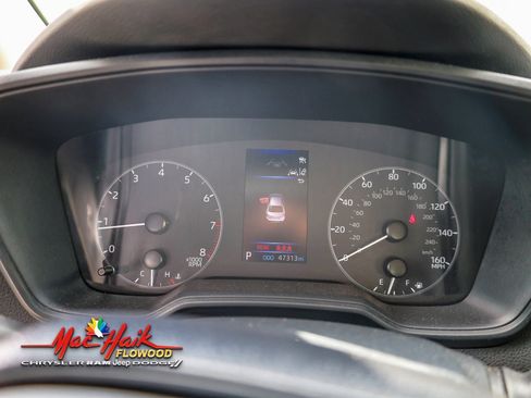 Used 2024 Toyota Corolla LE image 14