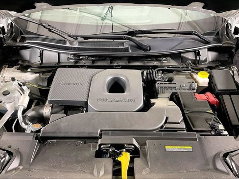 Certified 2025 Nissan Murano SL AWD/4WD image 12