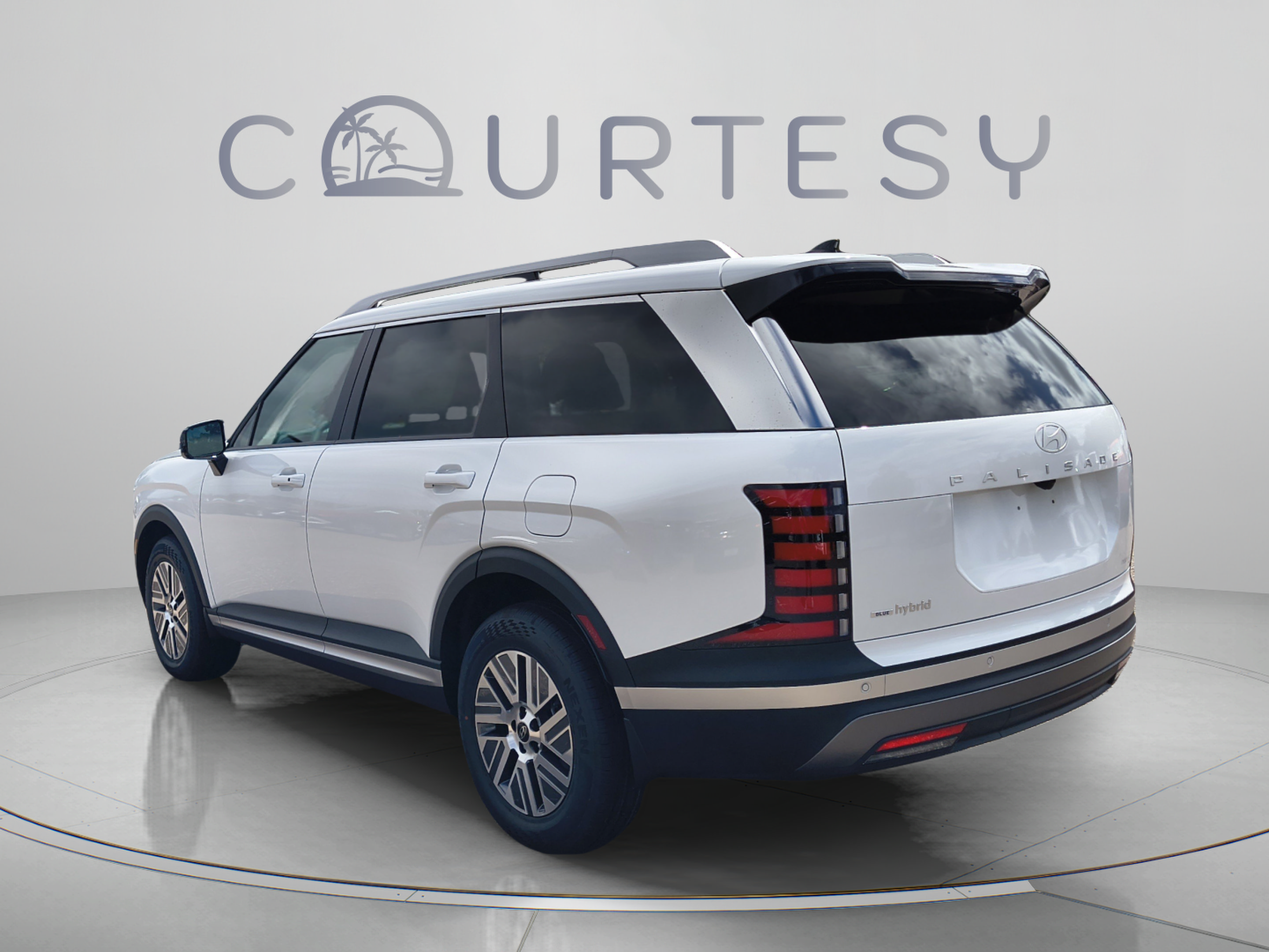 New 2027 Hyundai Palisade SEL FWD image 3