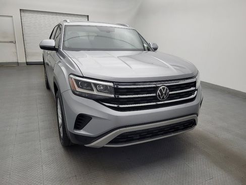 Used 2020 Volkswagen Atlas Cross Sport SE image 14