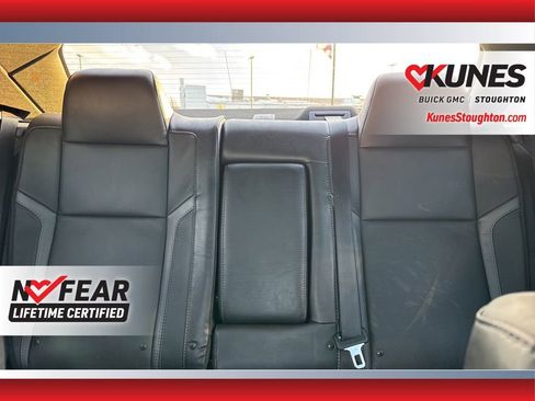 Used 2015 Dodge Challenger SXT Plus image 30