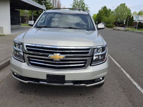 Used 2016 Chevrolet Tahoe LT w/ Luxury Package AWD/4WD image 2