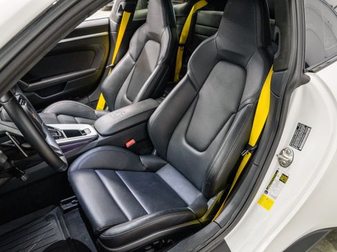 Used 2022 Porsche 911 Turbo S AWD/4WD image 20