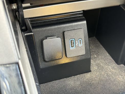 Certified 2024 Ford Explorer ST w/ Equipment Group 401A AWD/4WD image 41