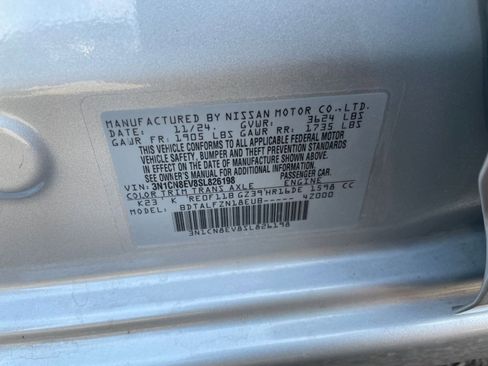 Used 2025 Nissan Versa SV image 28