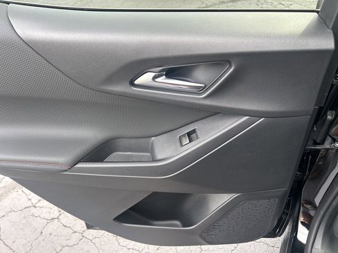 Used 2025 Chevrolet Equinox RS image 47