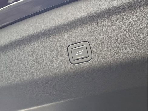 New 2026 Chevrolet Tahoe Premier AWD/4WD image 23