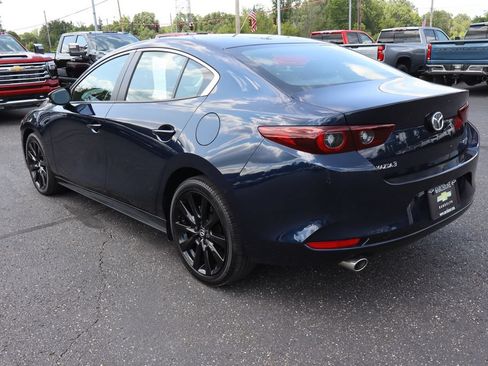 Used 2025 MAZDA MAZDA3 s FWD image 3