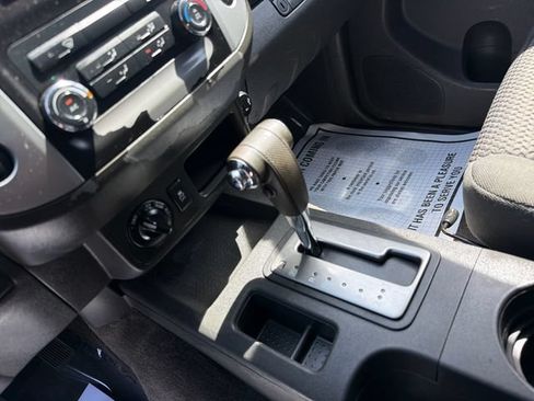 Used 2017 Nissan Frontier SV AWD/4WD image 22